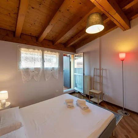 Housmart Tovaglie 9 Int. 6 Appartement Bologna Buitenkant foto
